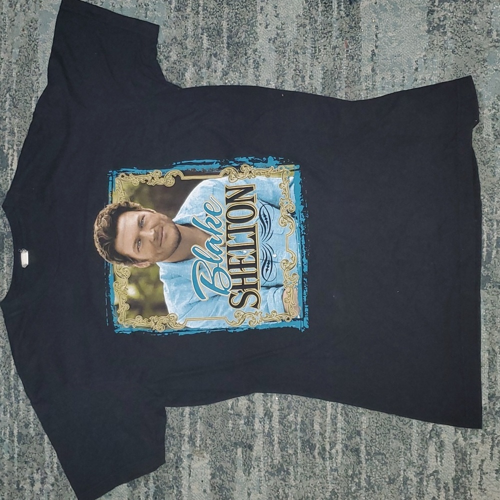 Blake Shelton 2011 Concert Tour mens graphic tee